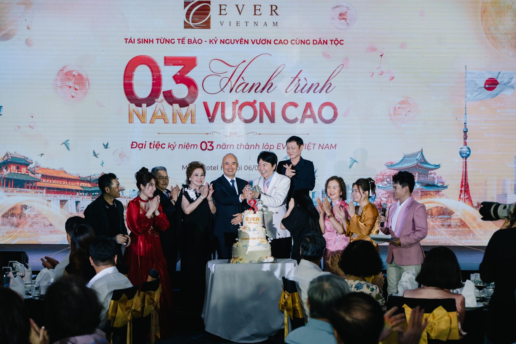 Lễ kỷ niệm 3 năm thành lập EVER Việt Nam